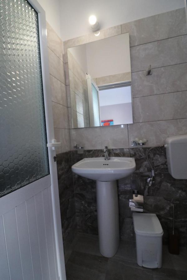 Hotel Potami Beach - Mondi Goro Himara Zewnętrze zdjęcie