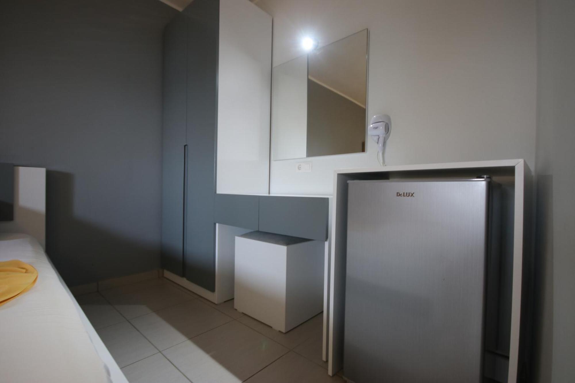 Hotel Potami Beach - Mondi Goro Himara Zewnętrze zdjęcie